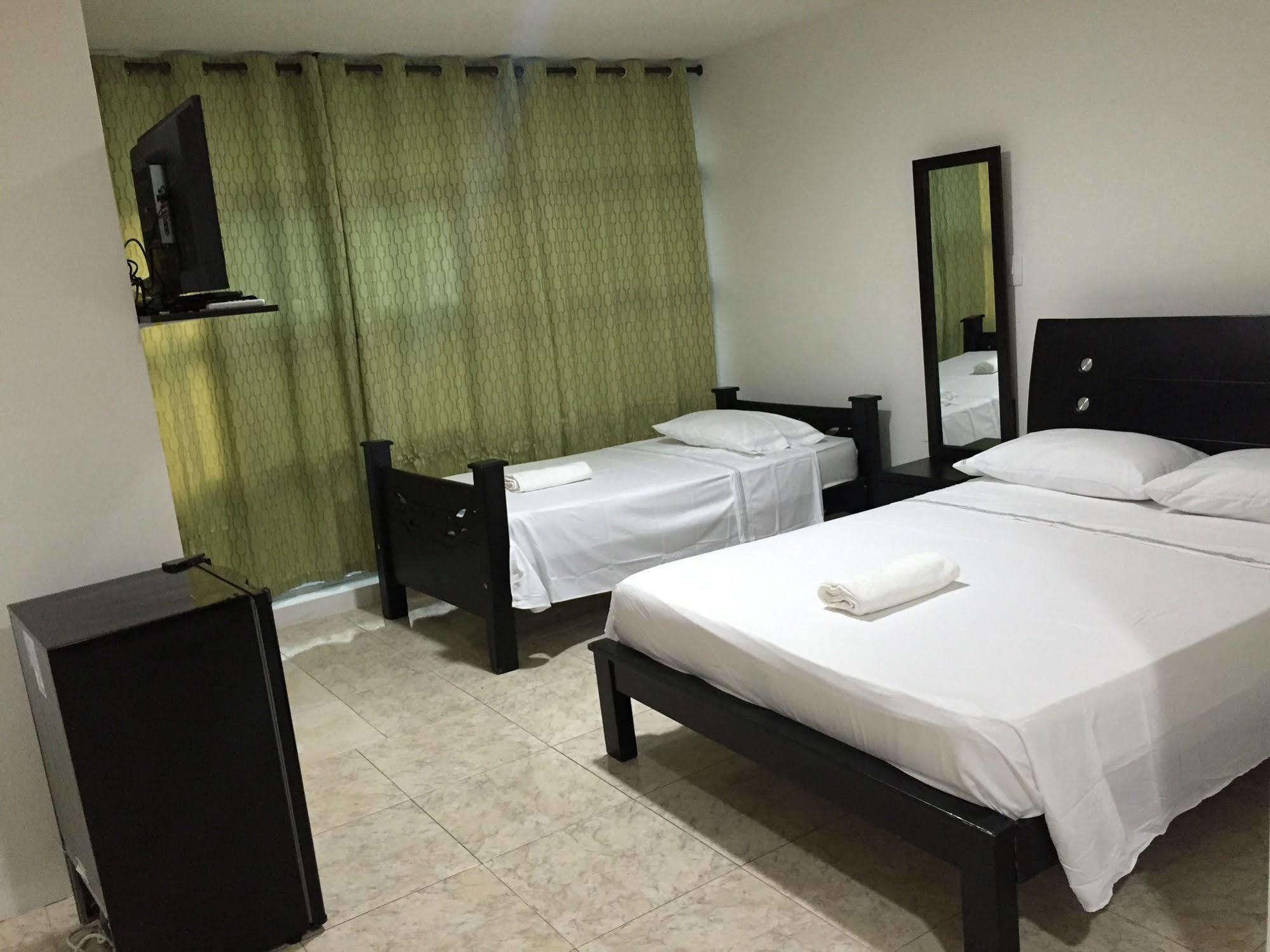 Hostal Central Beach San Andrés Eksteriør bilde