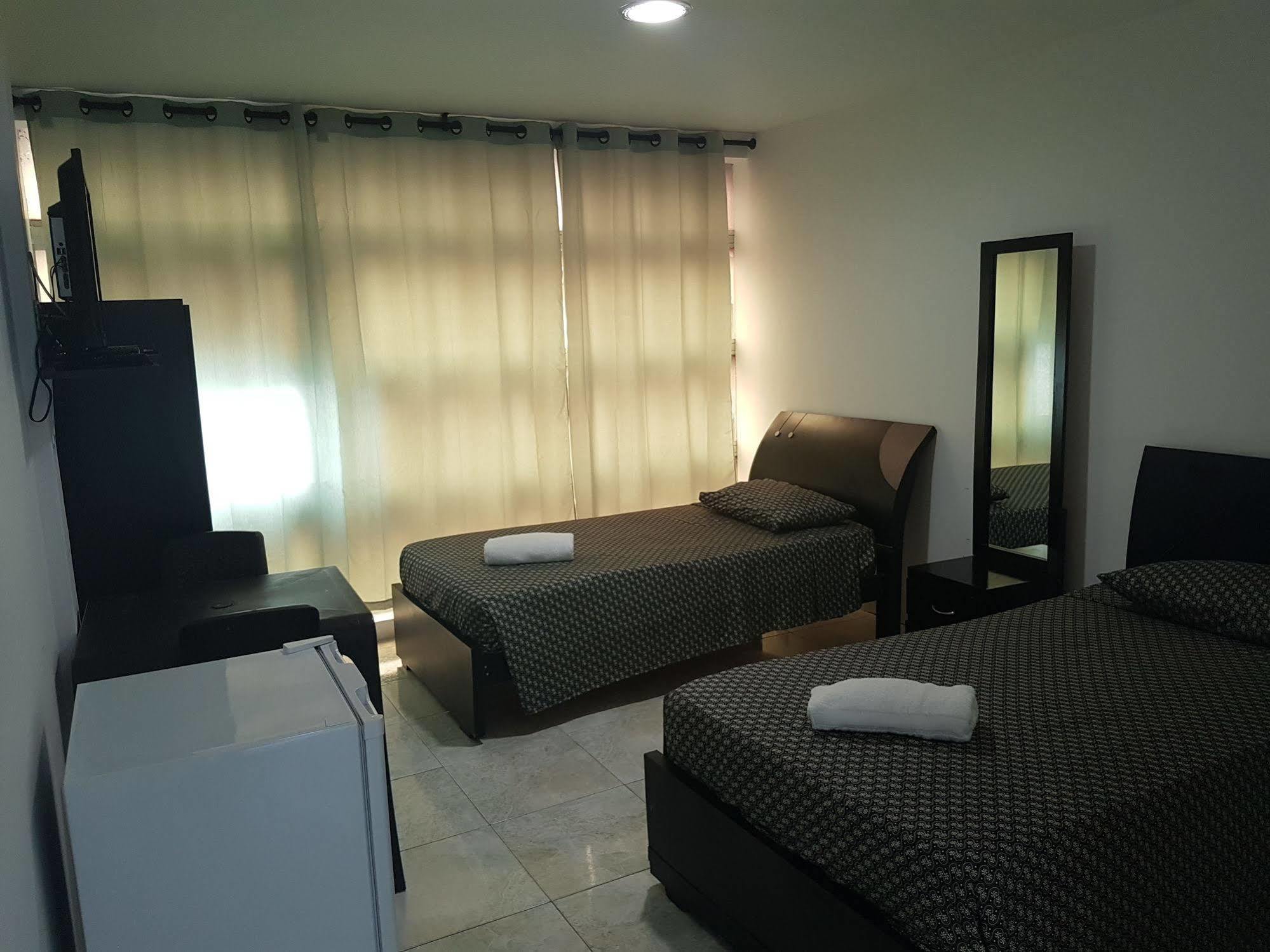 Hostal Central Beach San Andrés Eksteriør bilde