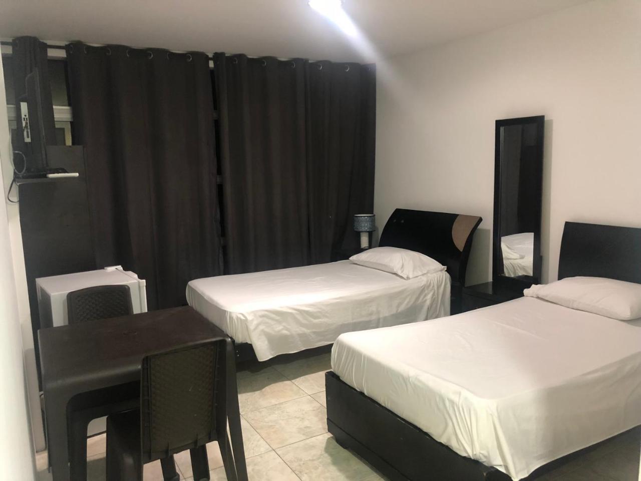 Hostal Central Beach San Andrés Eksteriør bilde